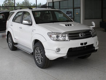 BODY KIT MẪU SPORTIVO II FORTUNER 